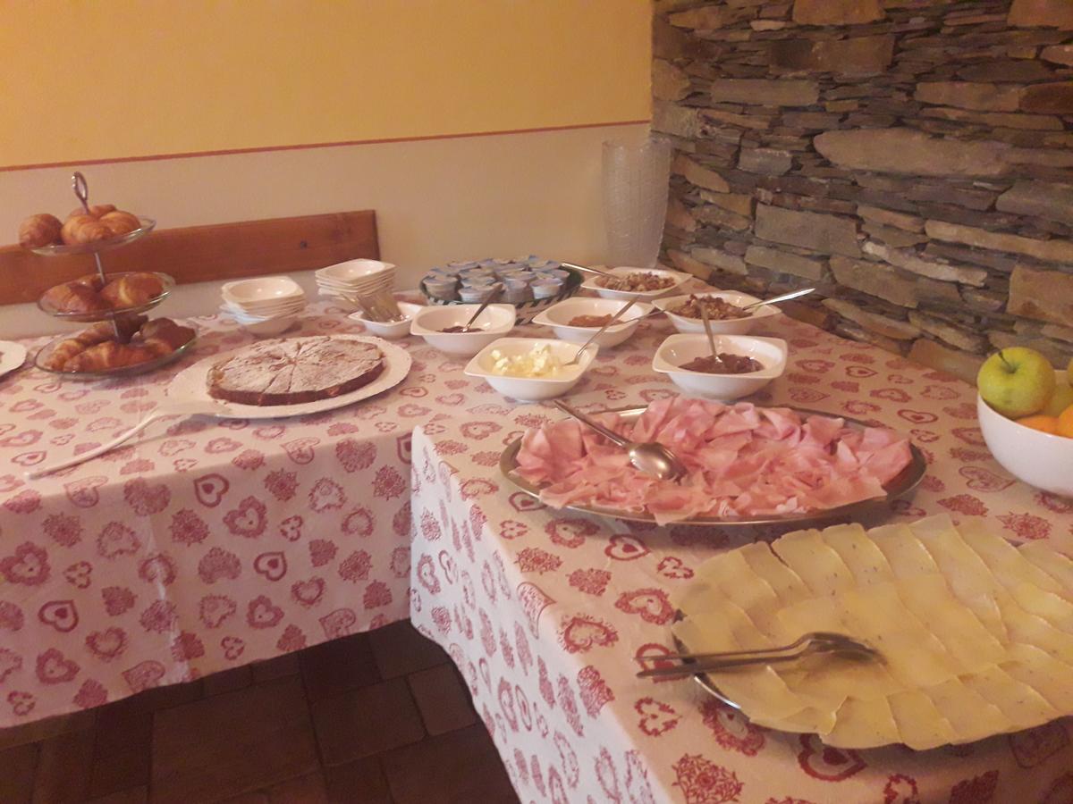 Agriturismo La Miniera Gignese ภายนอก รูปภาพ